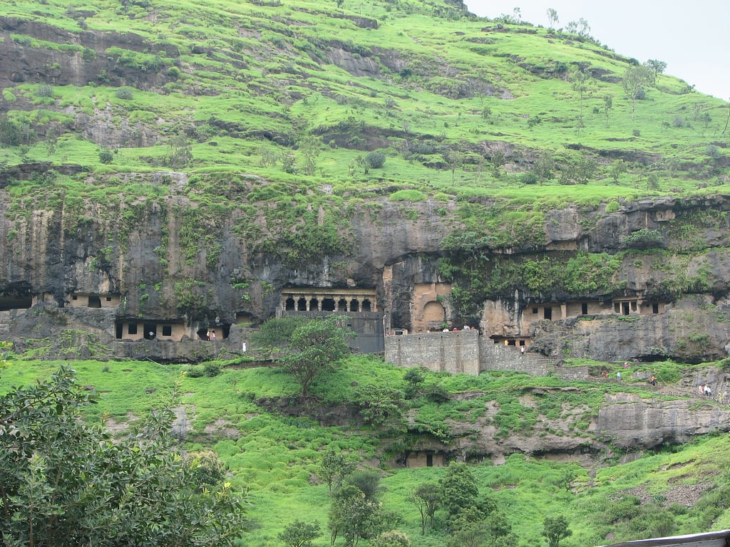 Girijatmaj Temple, Lenyadri