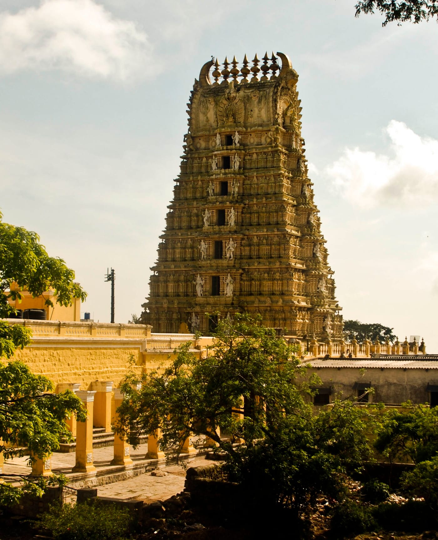 Chamundeshwari Temple, Chamundi Hills